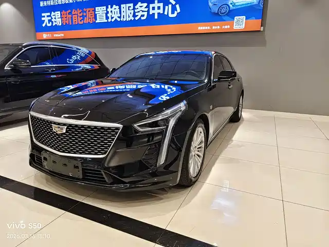 CADILLAC CT6