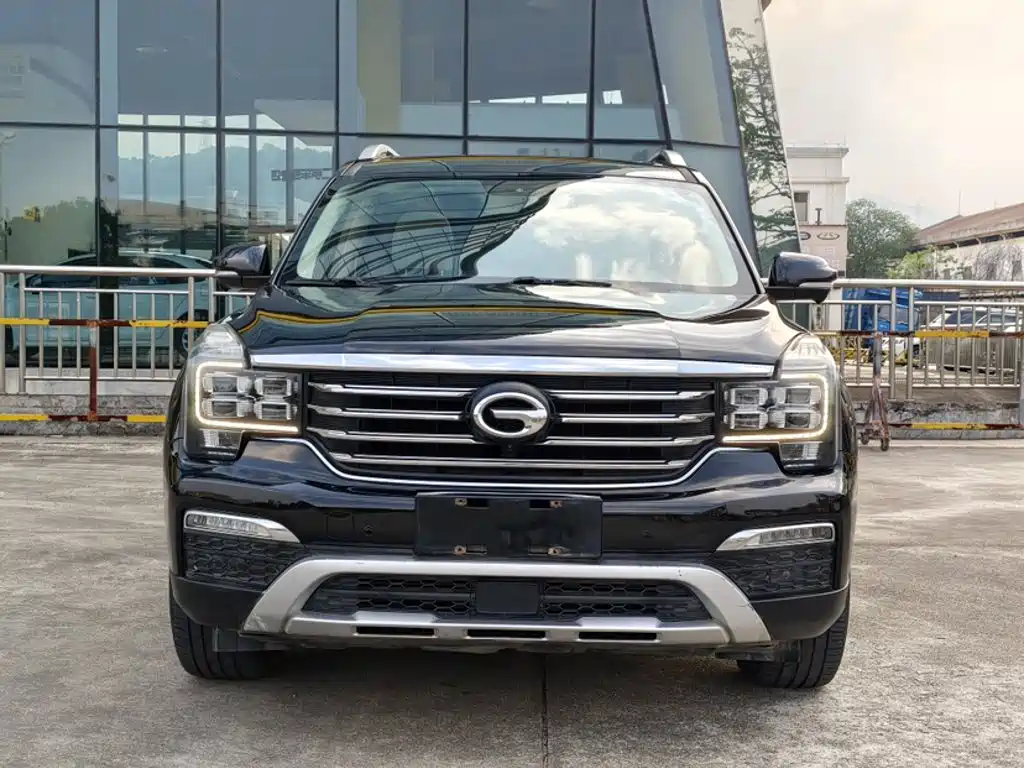 GAC Trumpchi Trumpchi GS8 2017 2017 320T 2WD Luxury Smart Connect (7-seater)