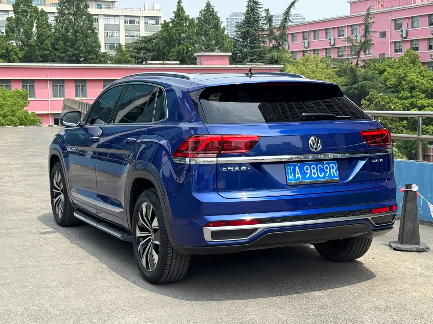 Volkswagen Teramont 2020 Teramont X Facelift 530 V6 4WD Premium Luxury Edition фото 3