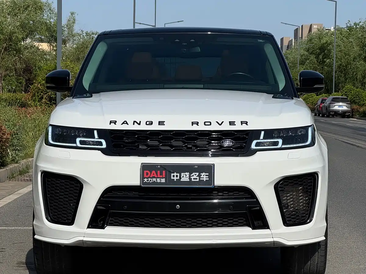 Land Rover Range Rover Sport 2016 3.0 SDV6 HSE фото 2