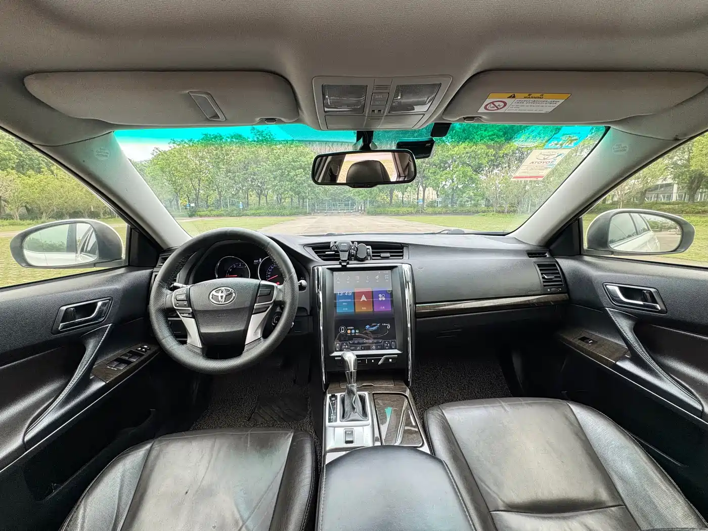 Toyota Reiz 2013 2.5V Elite Edition фото 5
