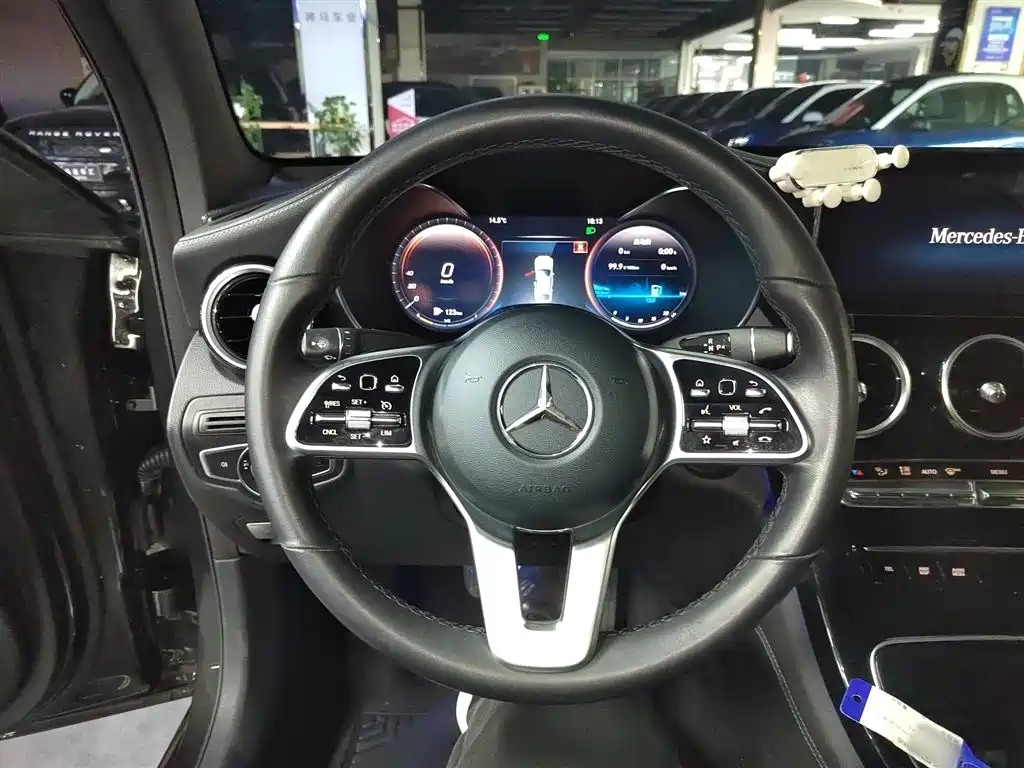MERCEDES-BENZ GLC COUPE