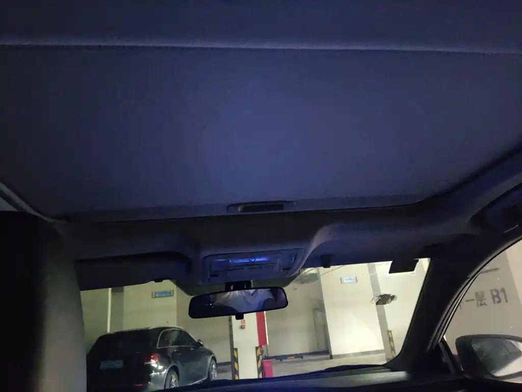 Toyota Corolla 2014 1.6L CVT GL-i Leather Edition фото 9