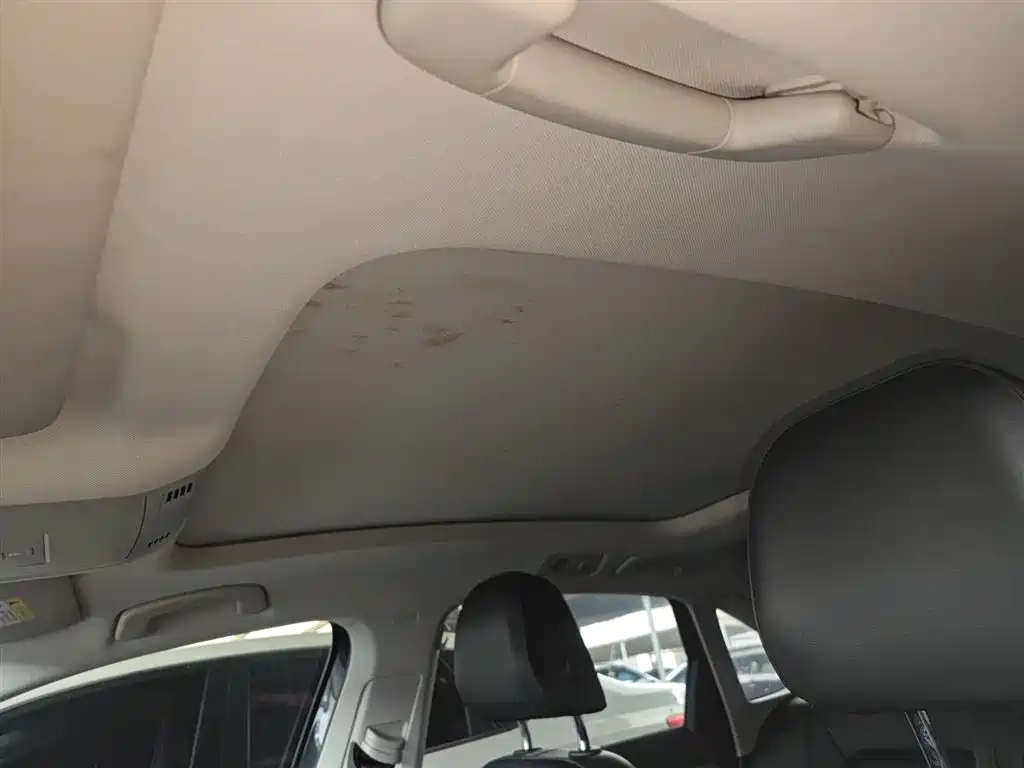 Volkswagen Sagitar 2022 280TSI DSG Soaring Edition фото 18