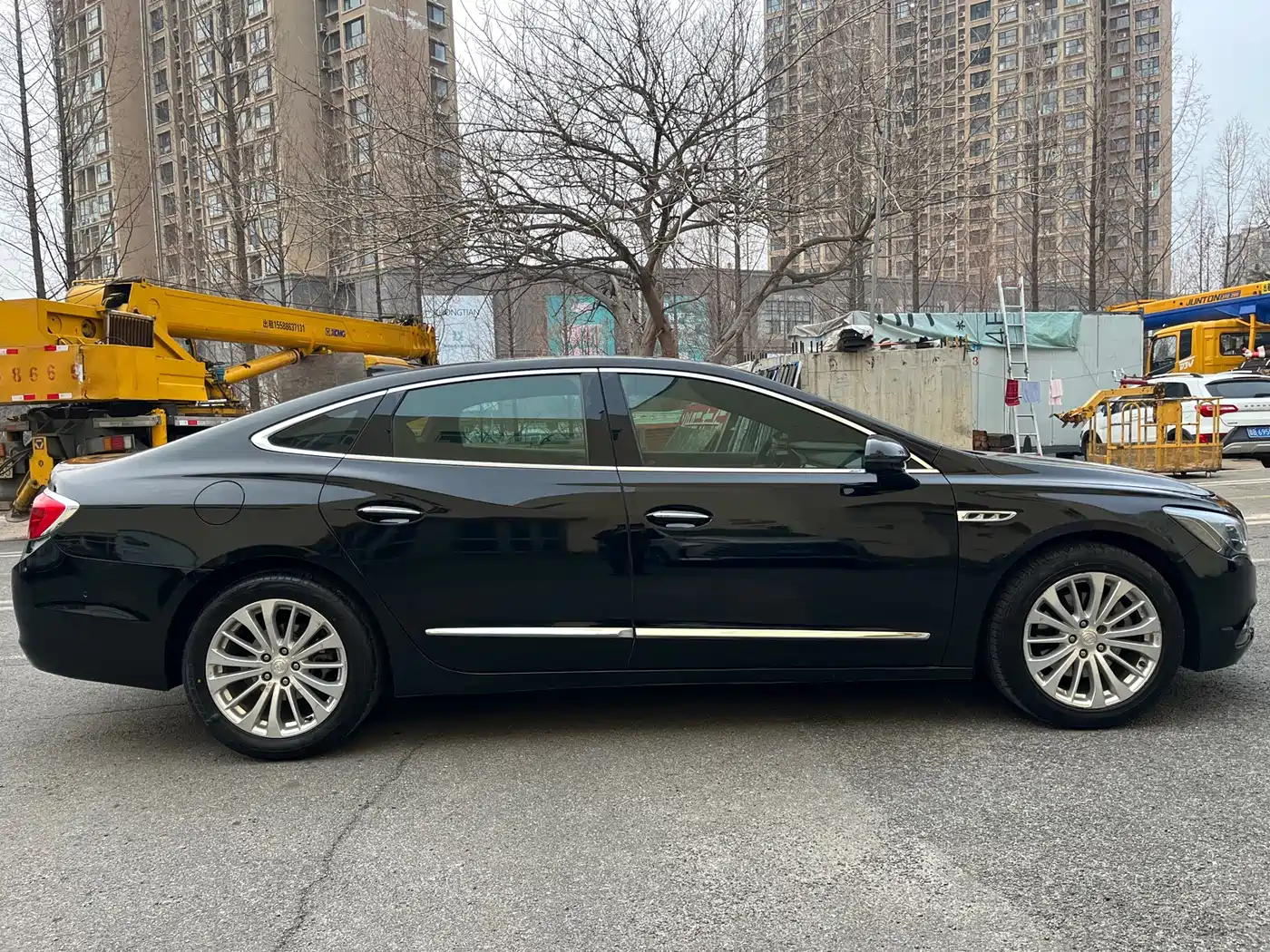 BUICK LACROSSE