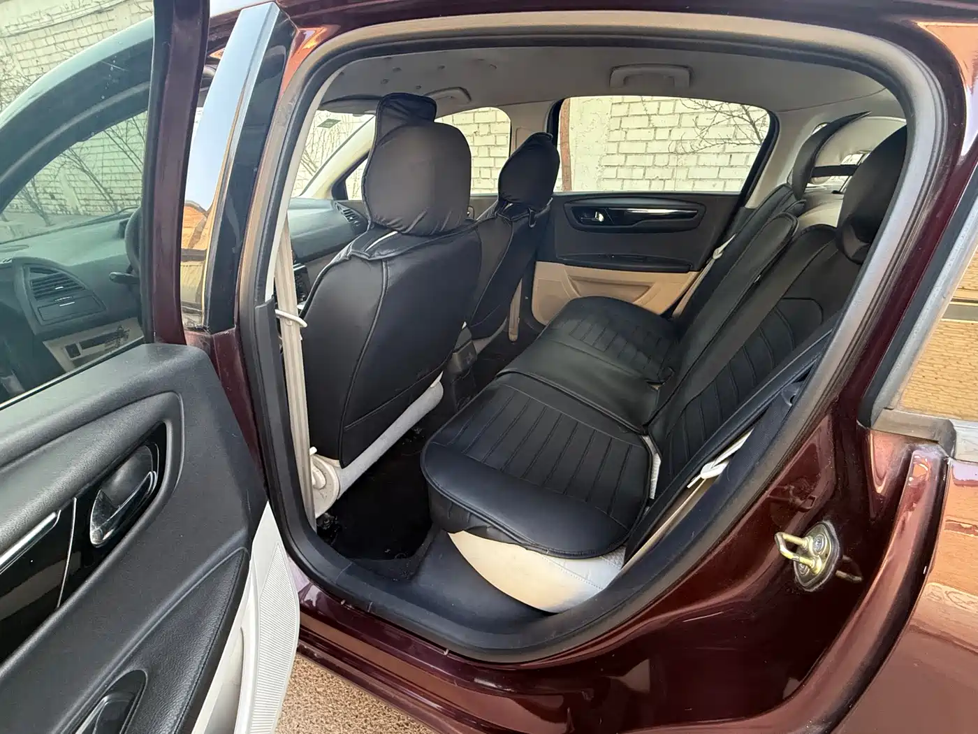 Citroën C-Quatre 2015 2014 VTS Edition 1.6L Automatic Style