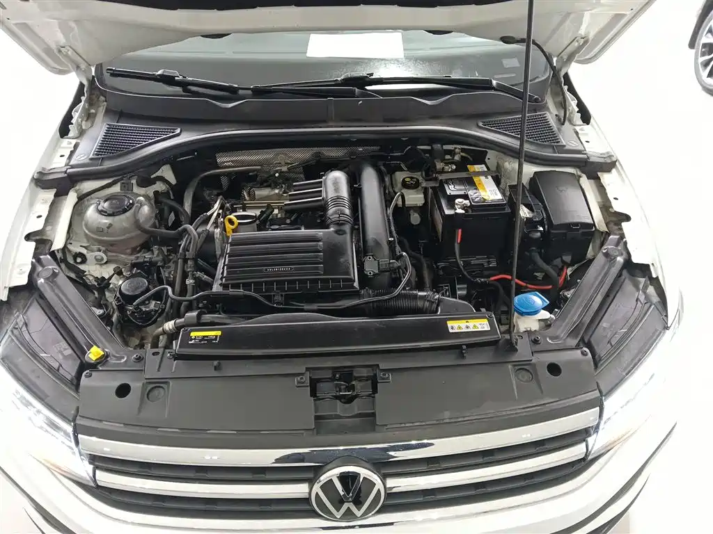 Volkswagen Bora 2024 200TSI DSG Smooth Ride Edition фото 17