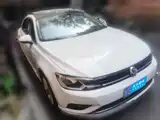 Photo 3 - Volkswagen Lamando