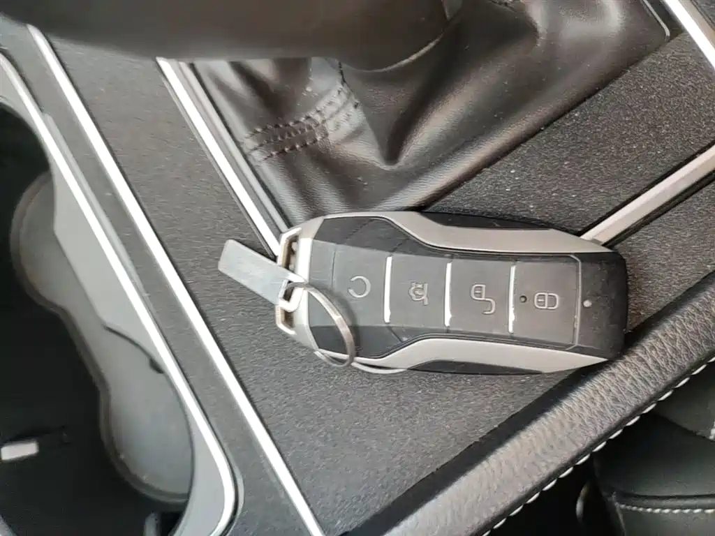 BYD Song MAX 2021 Upgrade 1.5T Automatic Luxury Edition 7-Seater фото 9