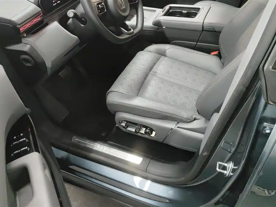 ZEEKR EXTREME KRYPTON 7X