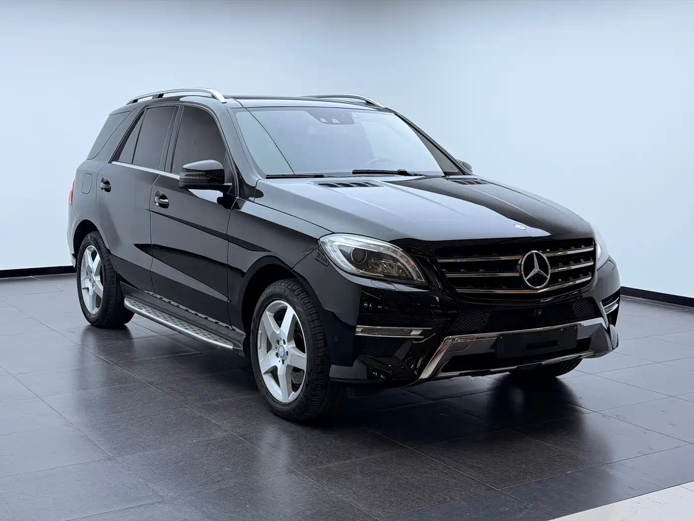 Mercedes-Benz M-Class 2014 ML 400 4MATIC Luxury фото 3