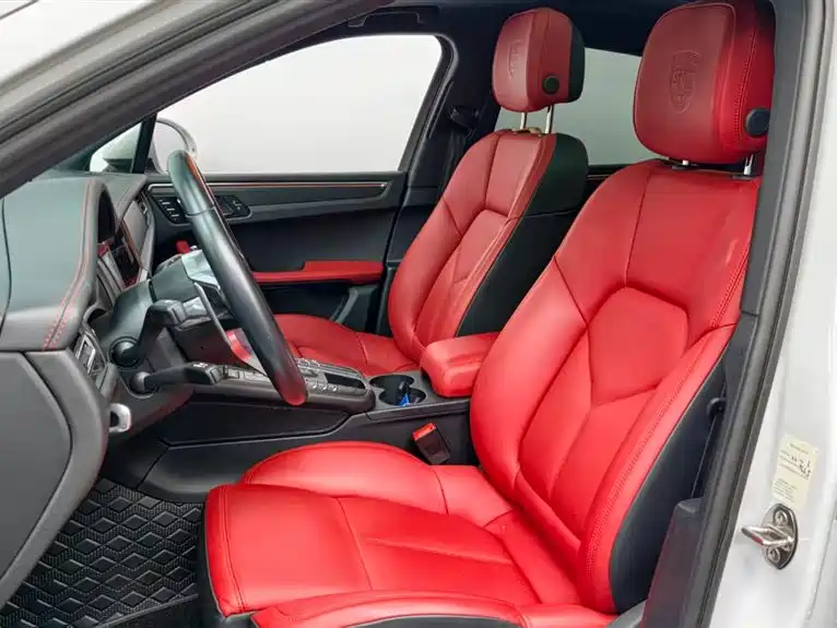 Porsche Macan 2021 Macan 2.0T фото 12