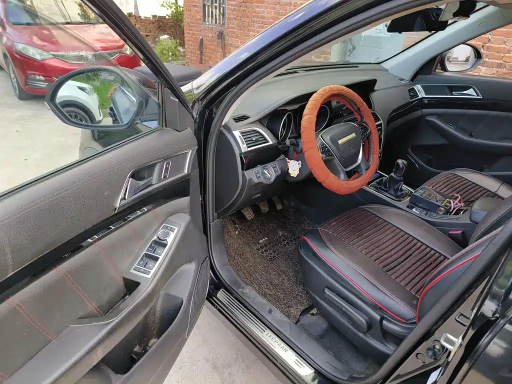 Leopaard CS10 2017 2017 1.5T Manual Prestige