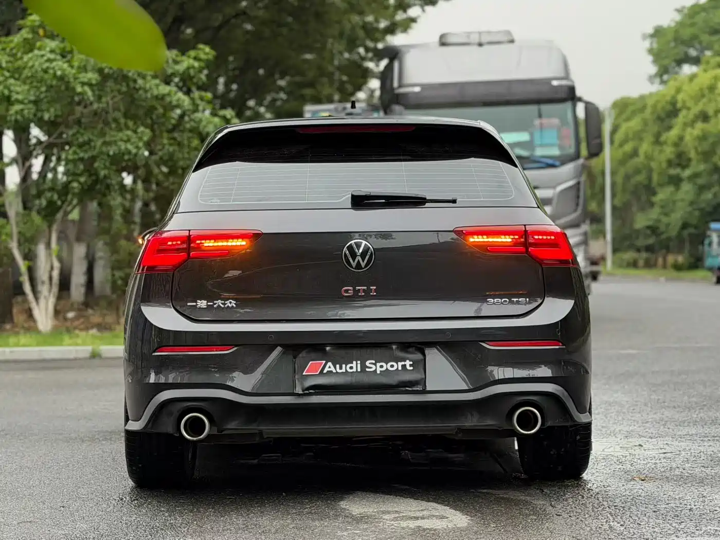 Volkswagen Golf GTI 2021 380TSI DSG GTI фото 8