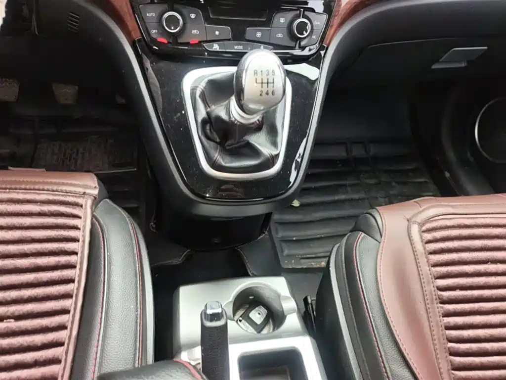 Haval H6 2014 Sport 1.5T Manual 2WD Elite фото 14