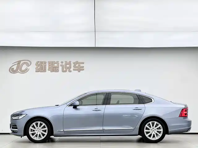 Volvo S90 2020 Facelift T5 Momentum — фото 4