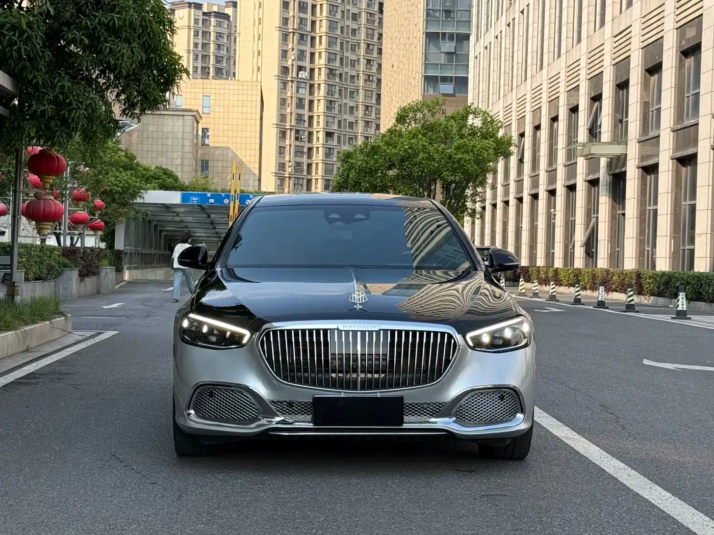 Mercedes-Benz Maybach S-Class 2022 S 480 4MATIC Intelligent Premium Special Edition фото 2