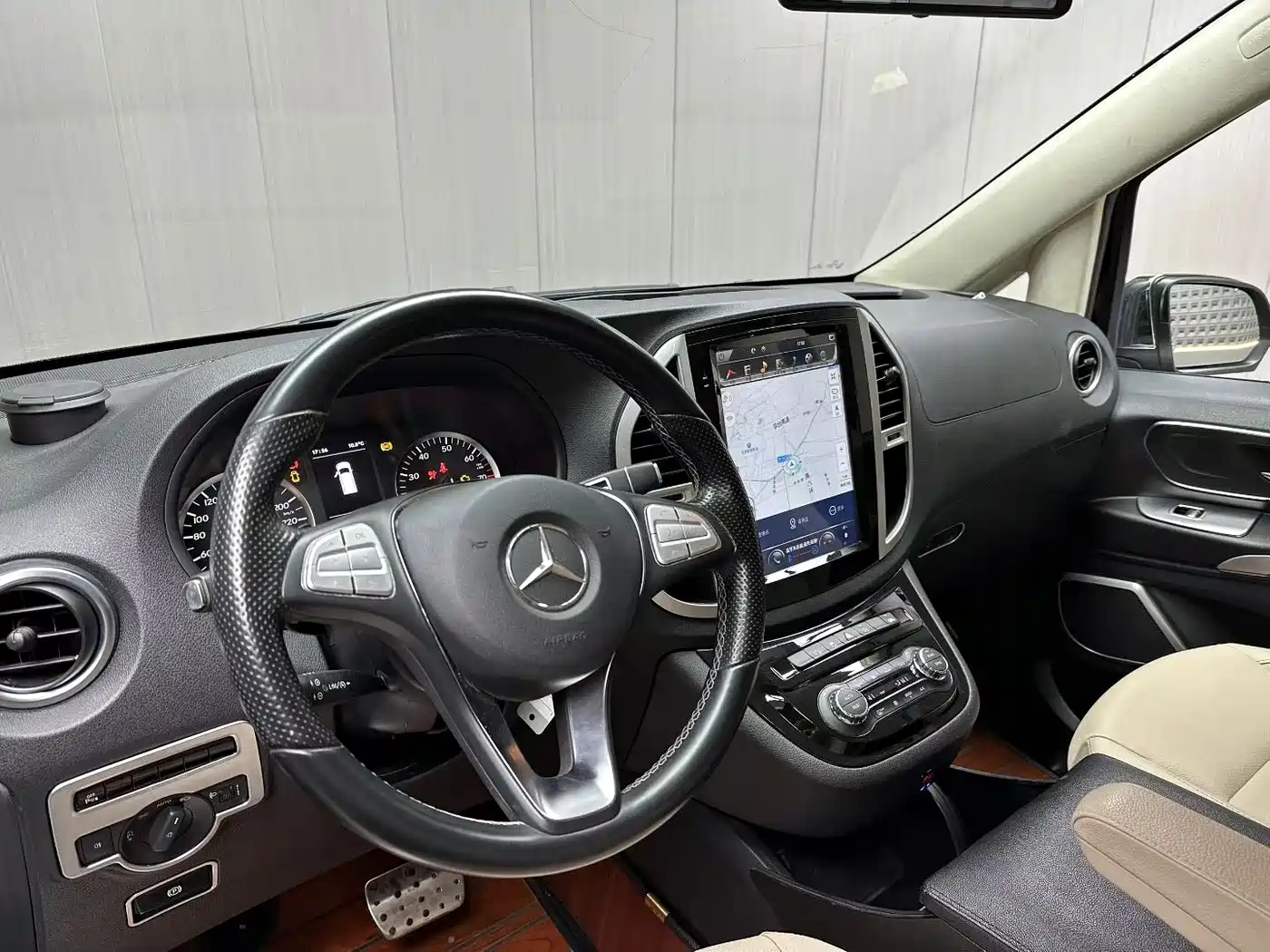 Mercedes-Benz Vito 2016 2.0T Business Edition фото 4