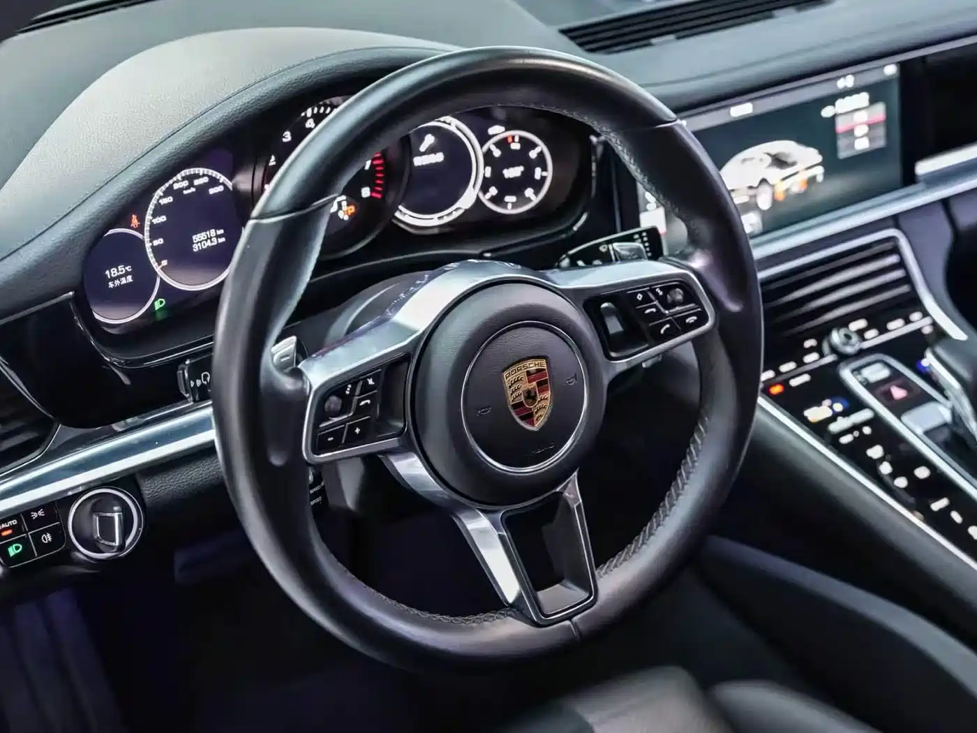 Porsche Panamera 2017 Panamera 3.0T фото 4