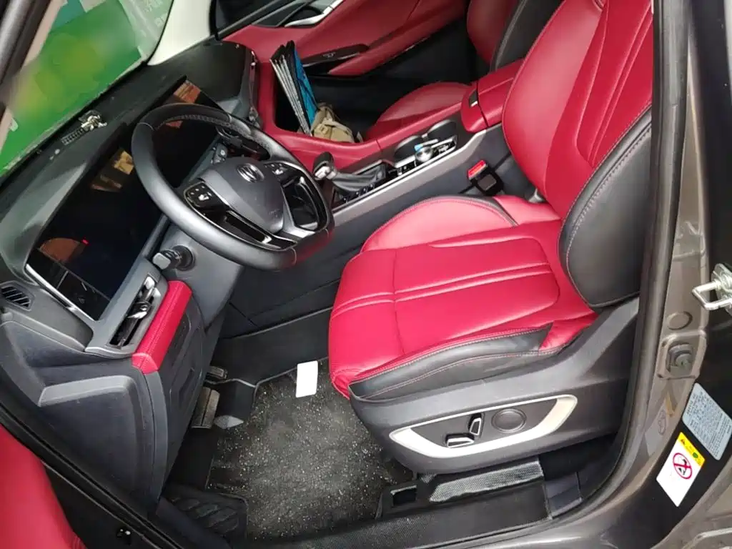 Фото 15 - Changan CS75 PLUS