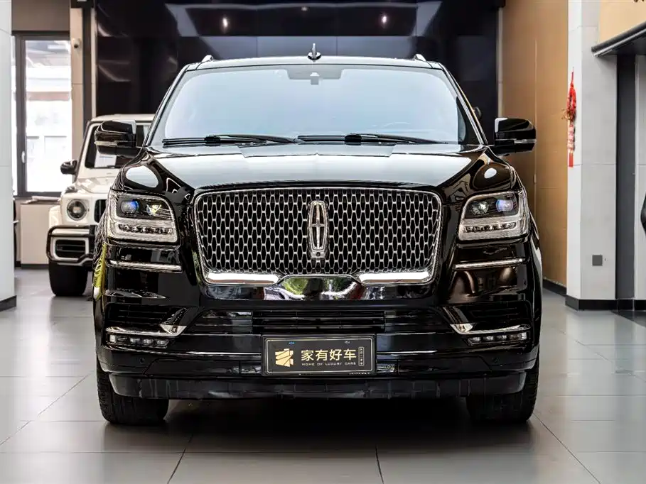 Lincoln Navigator 2018 Model 3.5T Ultimate China V фото 2