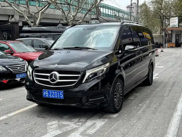MERCEDES-BENZ V CLASS