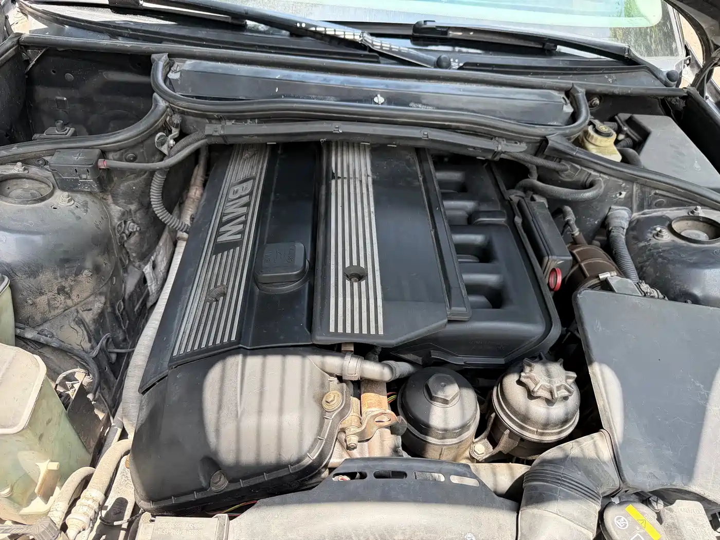 BMW 3 Series 2004 325i фото 16