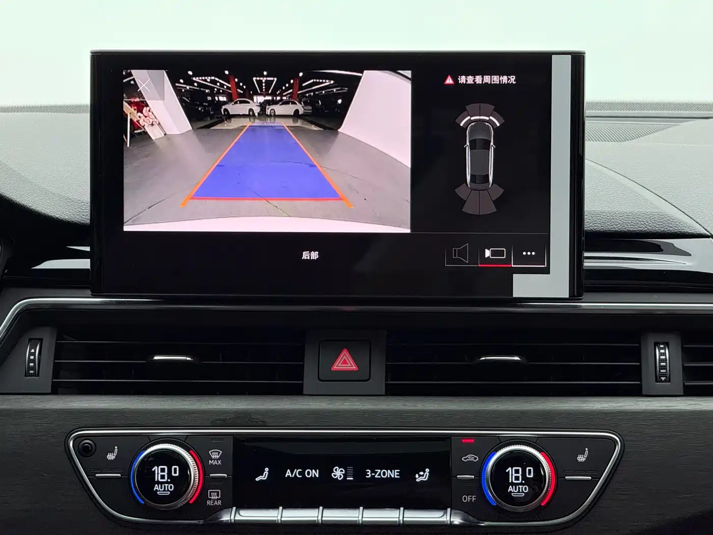 Audi A4L 2023 40 TFSI Luxury Sport фото 8