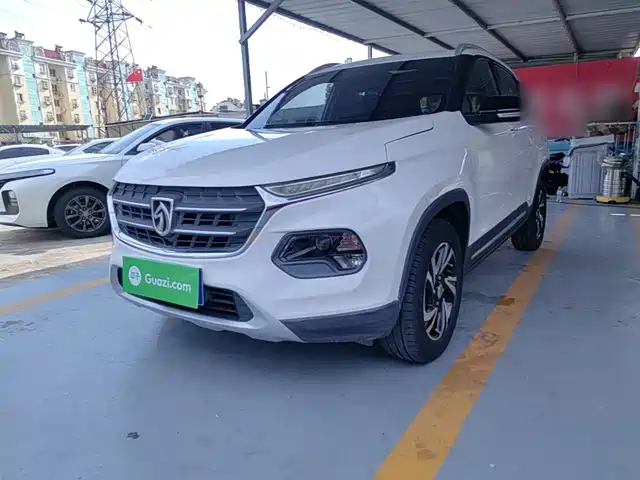 Baojun Baojun 510 2017 1.5L Manual Luxury