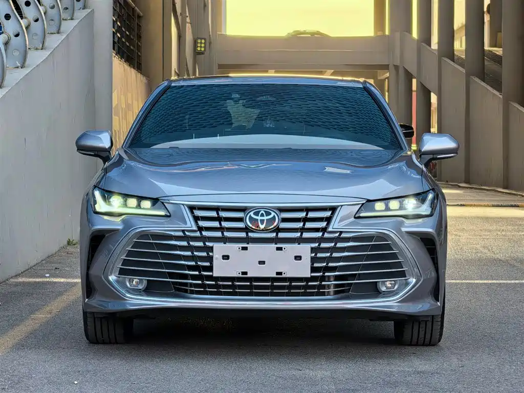 Toyota Avalon 2024 Model 2.0L Progressive Edition фото 2