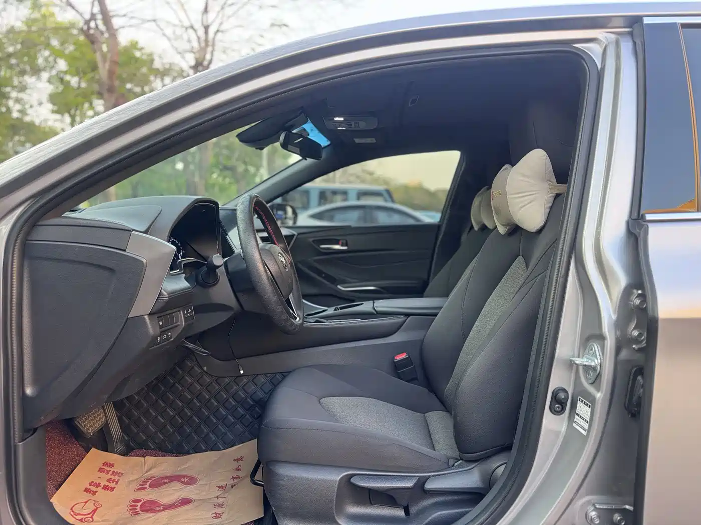 Toyota Avalon 2022 2.0L Progressive Edition фото 4
