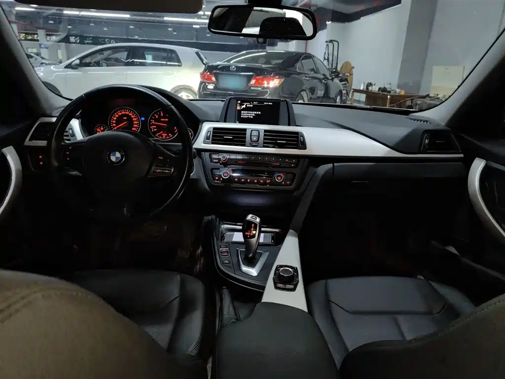 BMW 3 Series 2015 320Li Super Joy Fashion фото 12