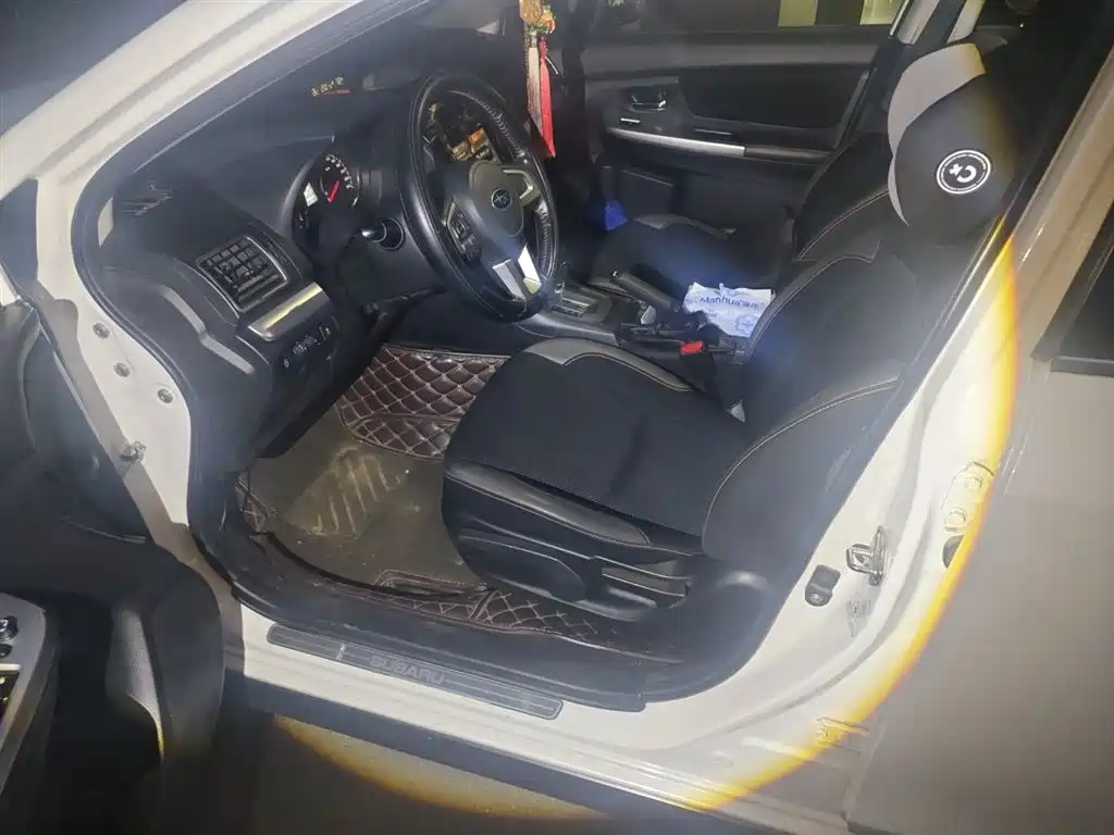 Subaru XV 2017 2.0i Comfort Navigation Edition фото 13