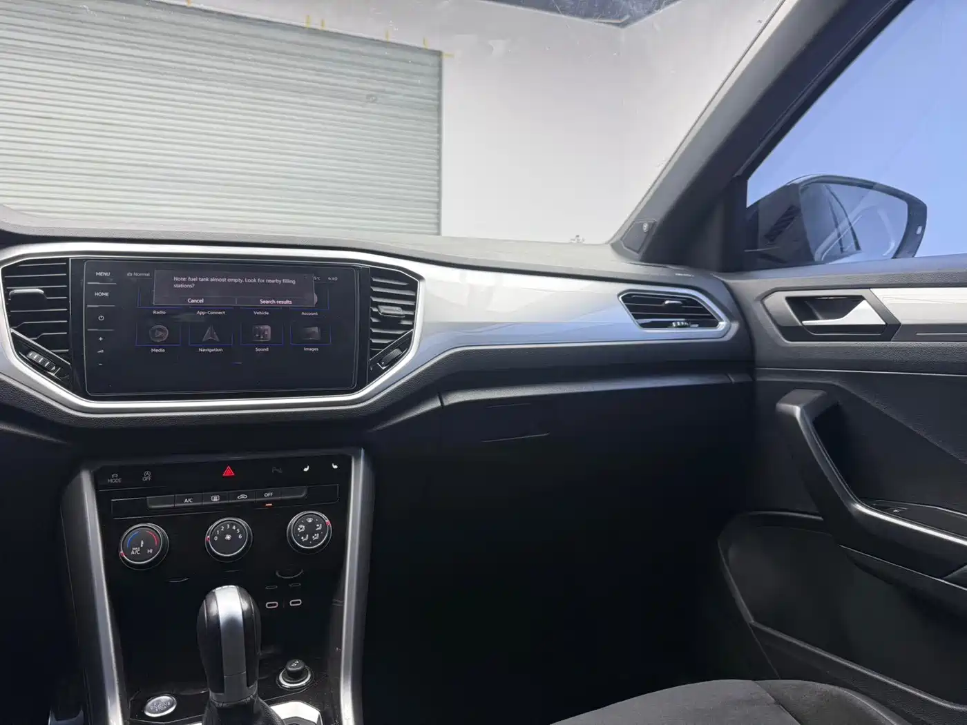 Volkswagen T-ROC 2022 280TSI DSG 2WD R-Line Pro PLUS фото 15