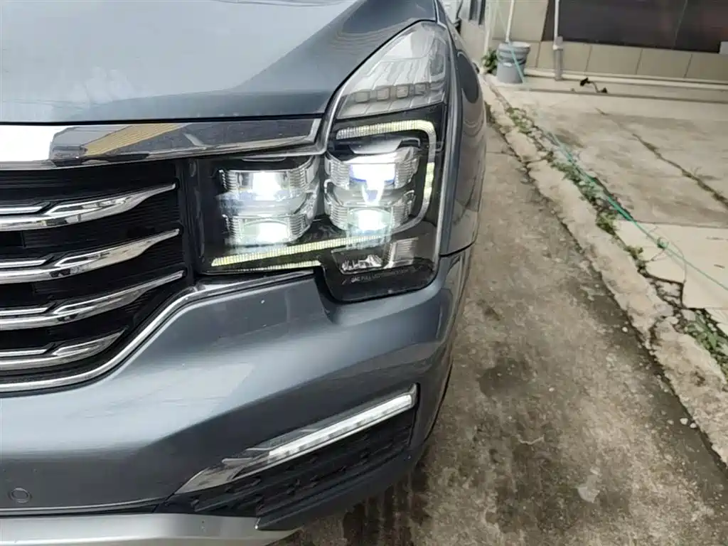 GAC Trumpchi Trumpchi GS8 2017 320T 2WD Luxury Smart Connect (7-seater) фото 24