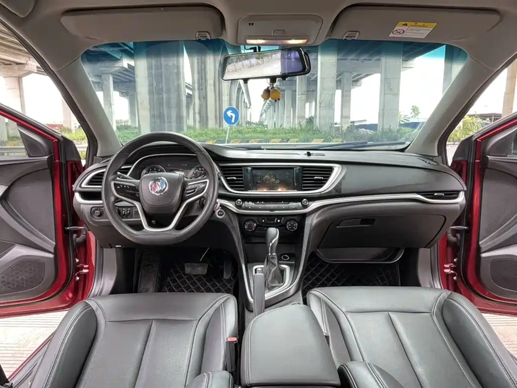 Фото 14 - Buick Excelle