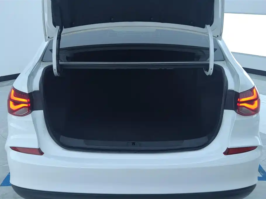 Chevrolet Monza 2022 320 Automatic Enjoyment Sunroof Edition фото 4