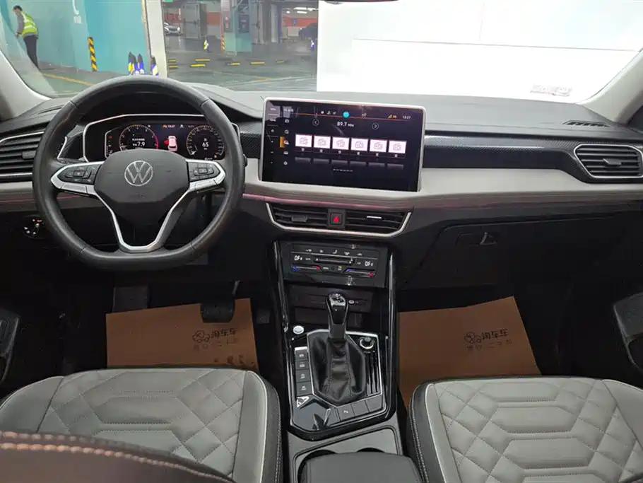 Volkswagen Tayron 2024 330TSI 2WD Luxury Plus Advanced фото 12
