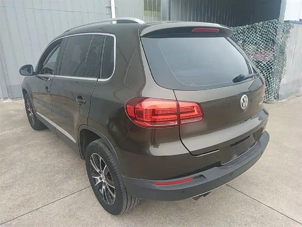 Volkswagen Tiguan 2013 1.8TSI Automatic 2WD Luxury Model фото 5