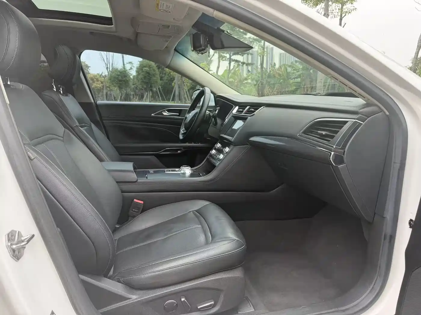 Ford Taurus 2015 EcoBoost 325 V6 Fashion фото 9