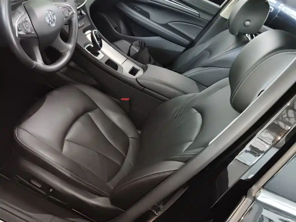 Buick LaCrosse 2019 28T Luxury Edition фото 15