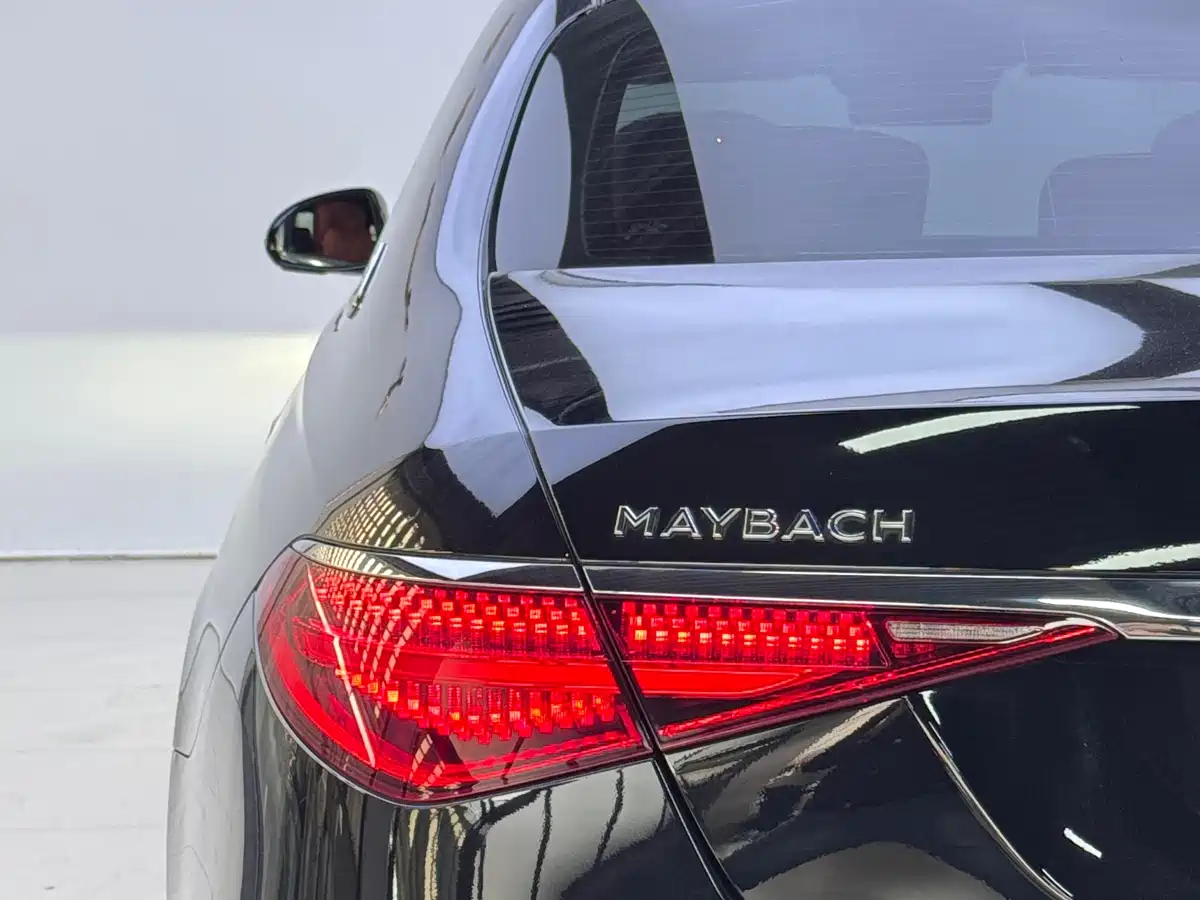 Mercedes-Benz Maybach S-Class 2022 S 480 4MATIC Intelligent Premium Special Edition фото 6