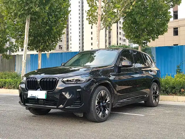BMW BMW iX3 2024 Innovation Leader