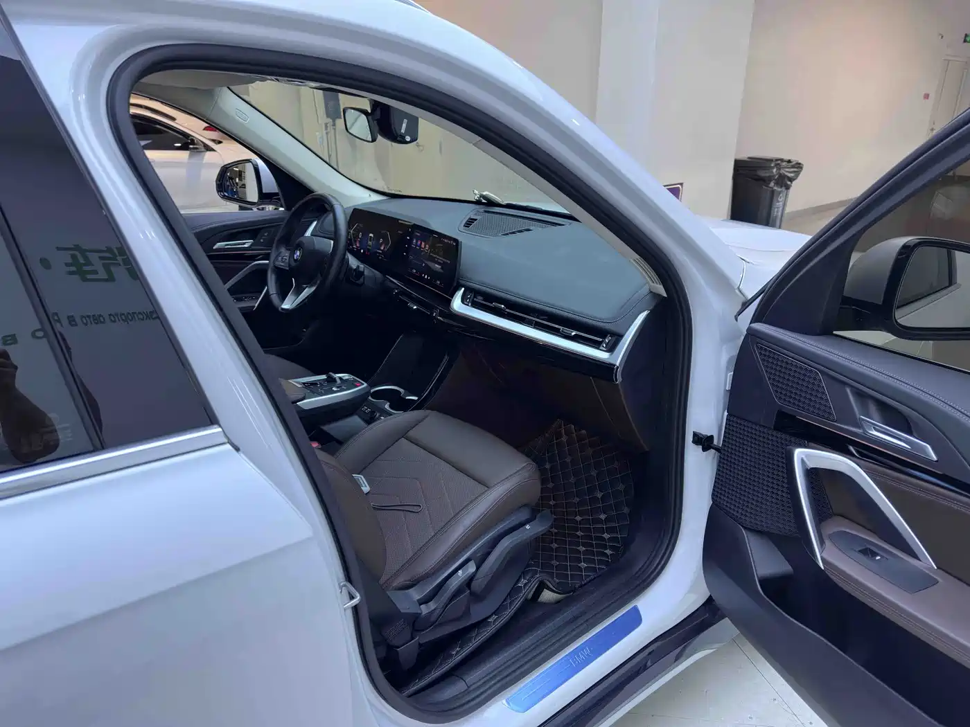 BMW X1 2023 sDrive20Li X Design Package фото 11