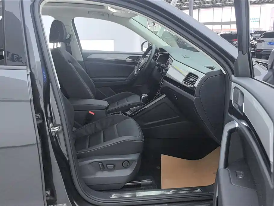 Volkswagen Tayron 2019 330TSI 2WD Luxury China VI фото 8