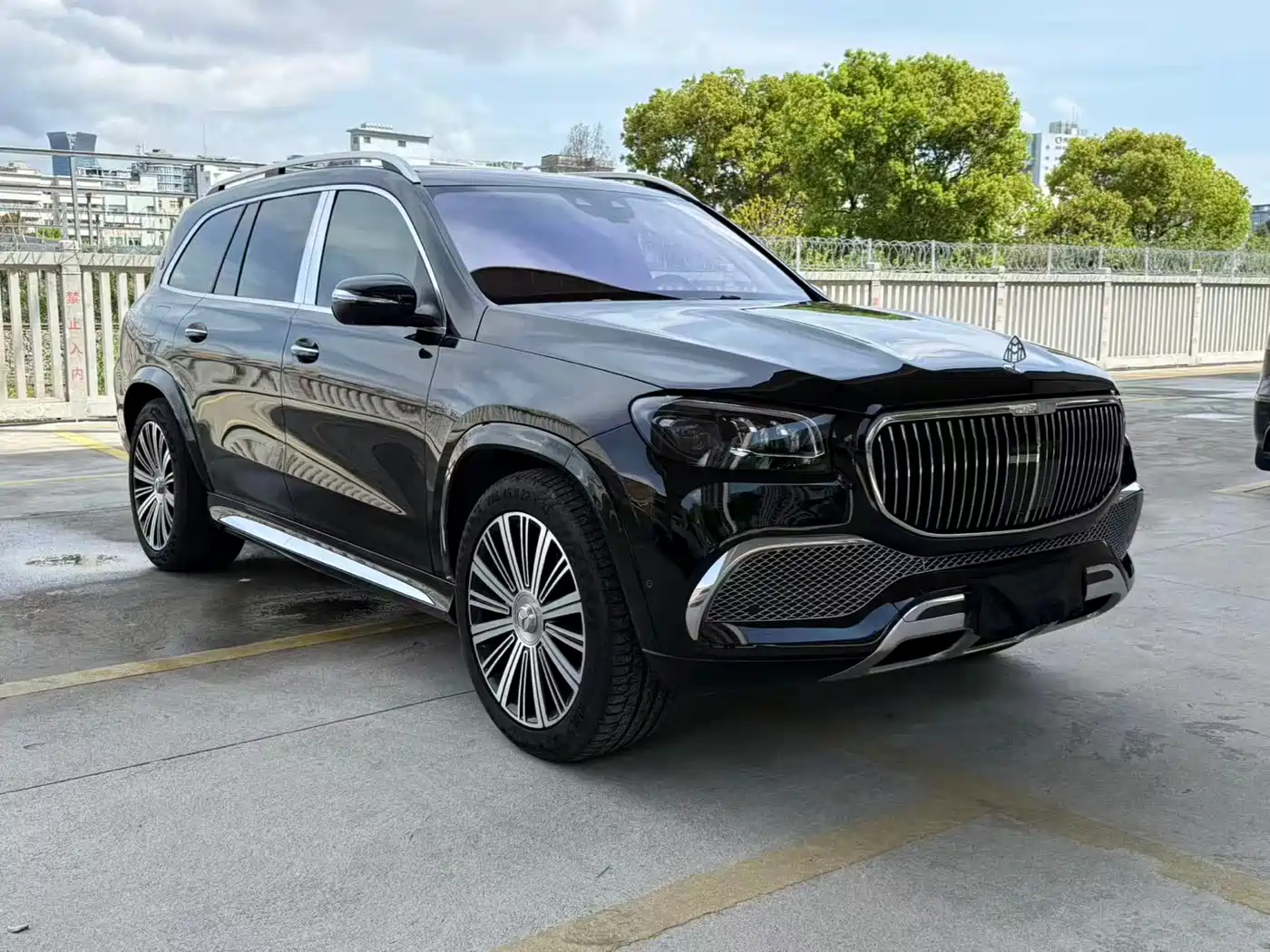 MERCEDES-BENZ MAYBACH GLS