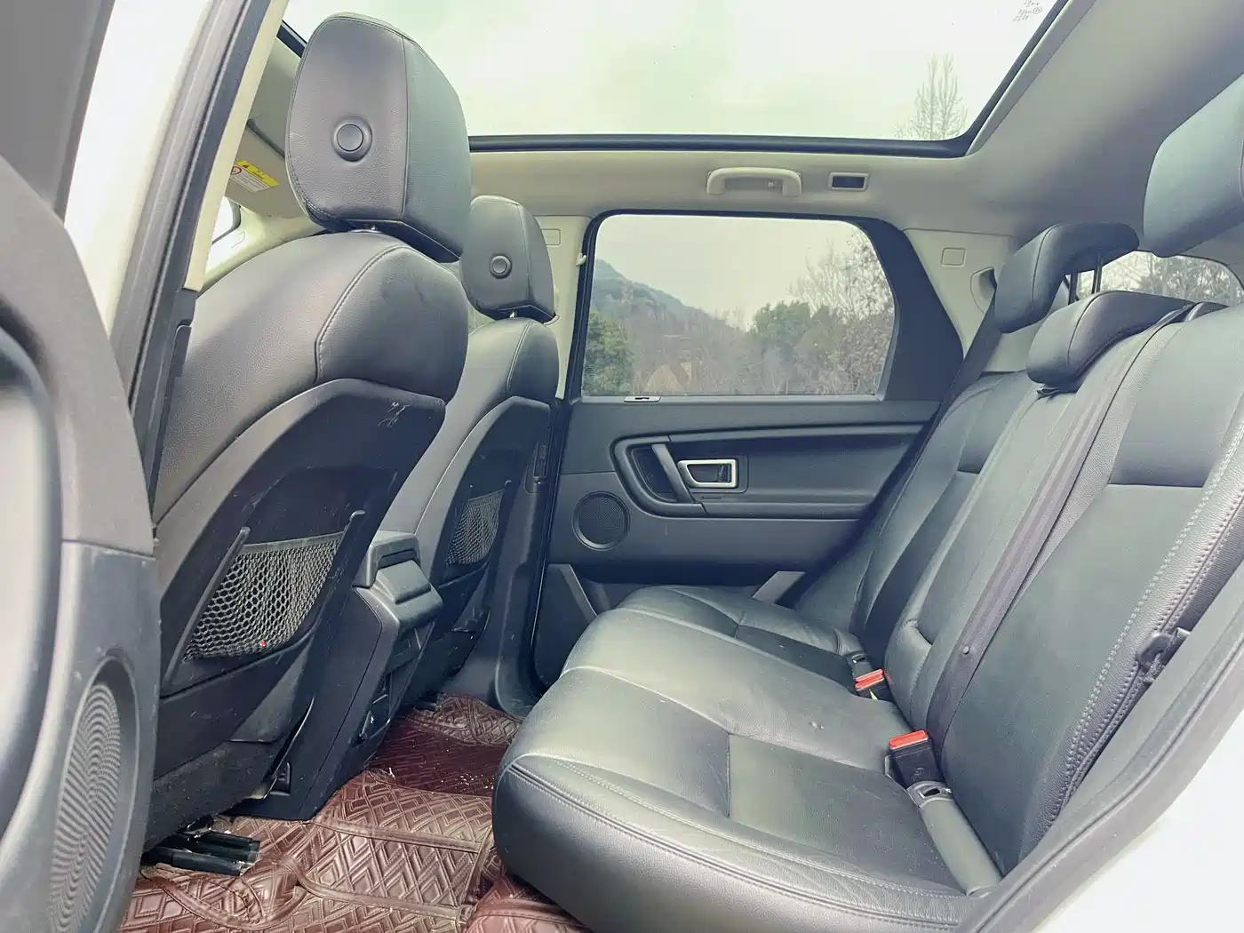 Land Rover Discovery Sport 2018 240PS PURE Edition фото 9