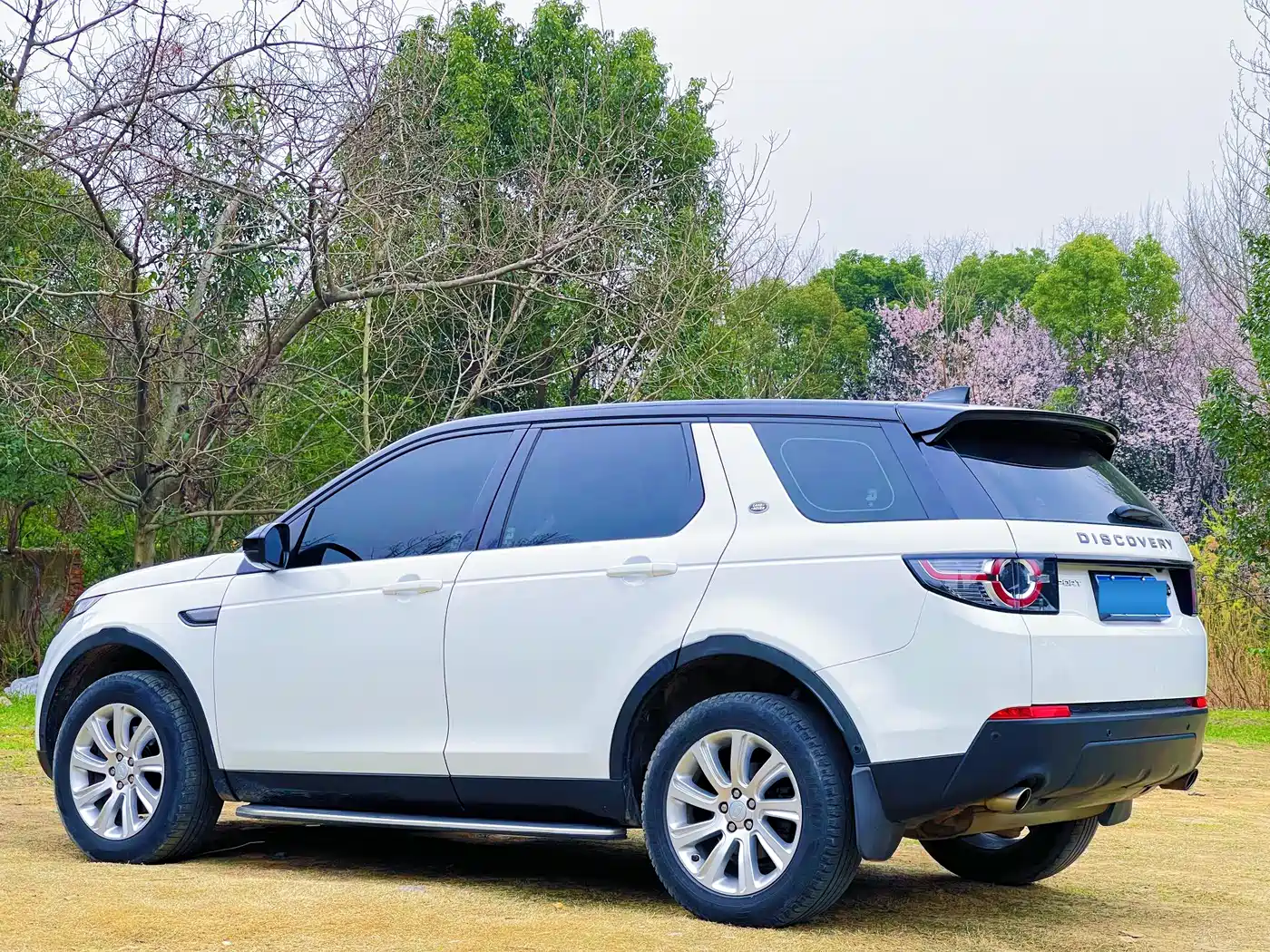 Land Rover Discovery Sport 2018 240PS PURE Edition фото 16