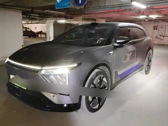  HiPhi HiPhi Y 2023 560km Elite Edition