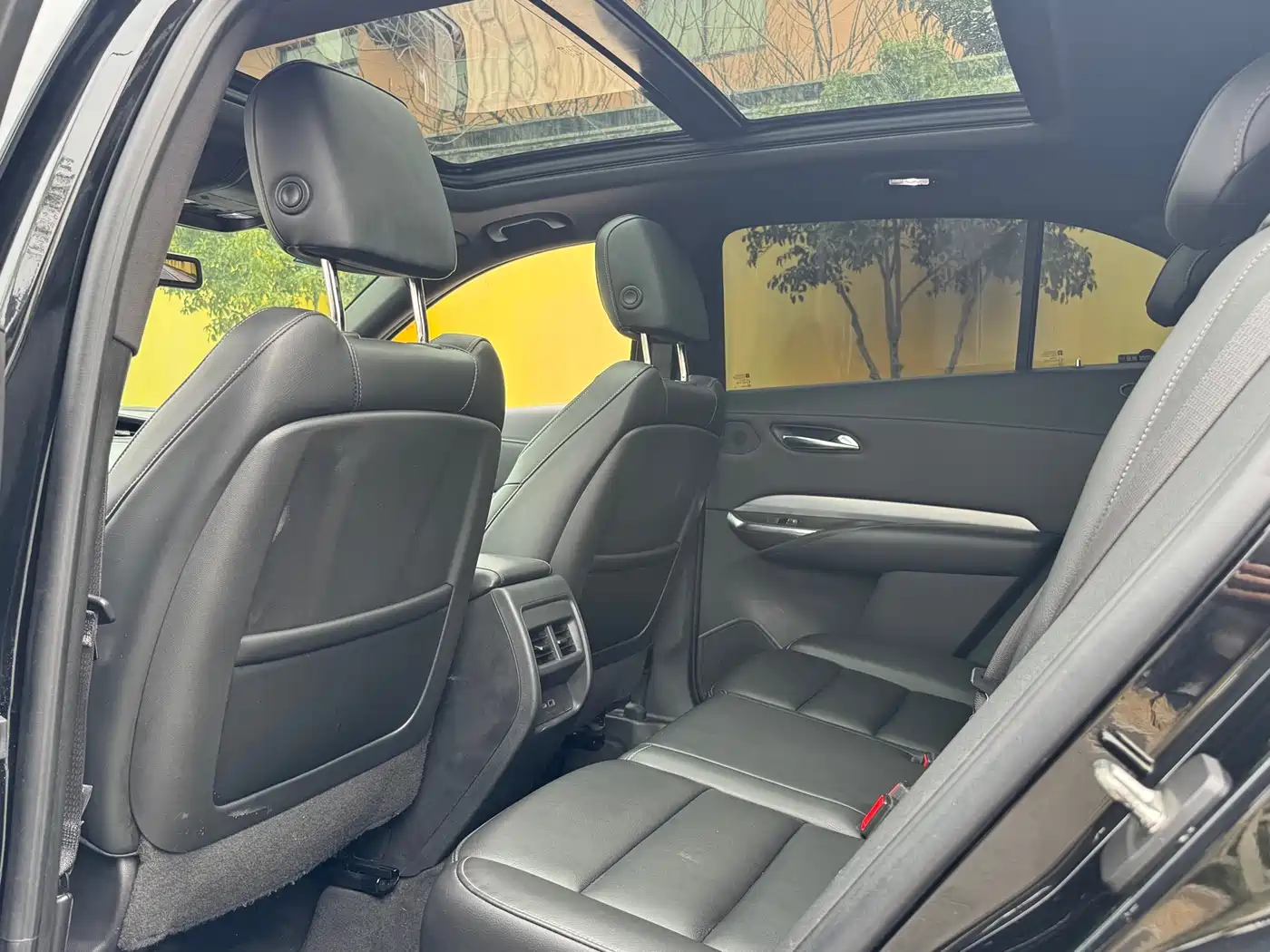 Cadillac XT4 2018 28T FWD Leading Edition фото 9